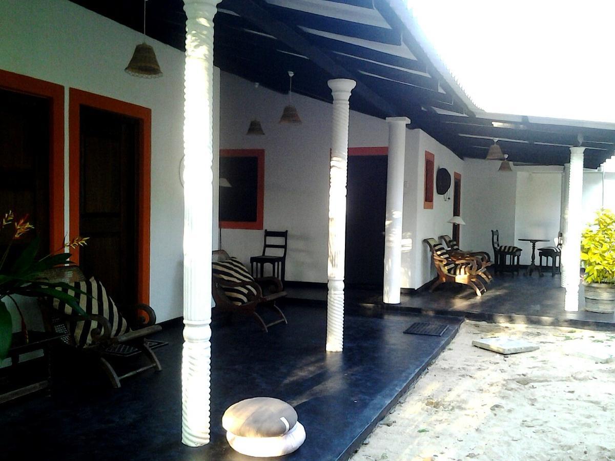 Shehani Beach Bungalow Tangalle Extérieur photo