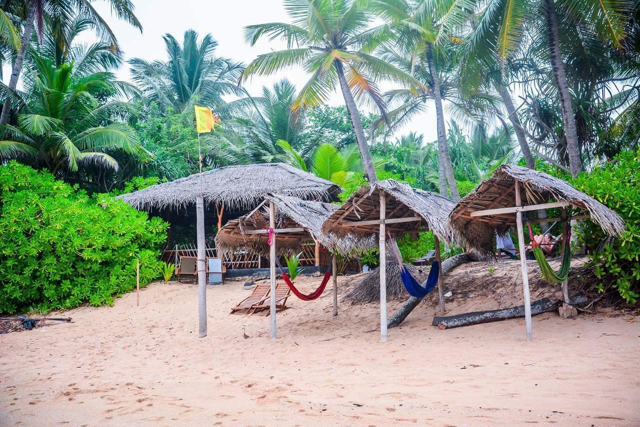 Shehani Beach Bungalow Tangalle Extérieur photo